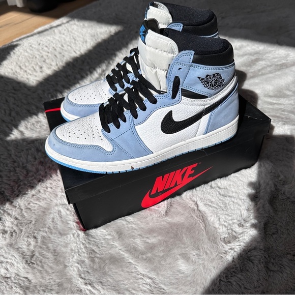 AIR JORDAN 1 HIGH OG University blue - Picture 7 of 13